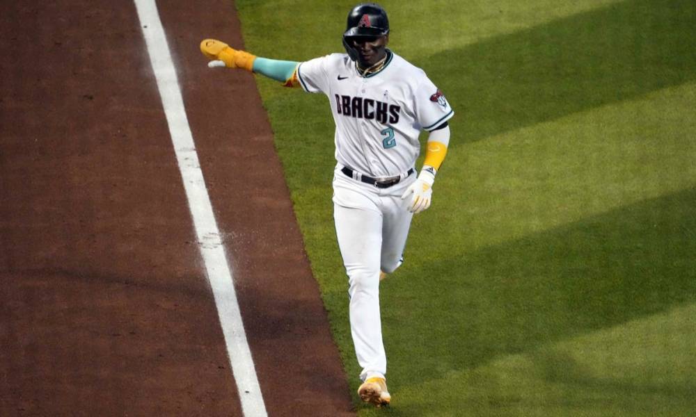Brewers Vs. Diamondbacks: Naylor's Clutch Hit Secures Victory