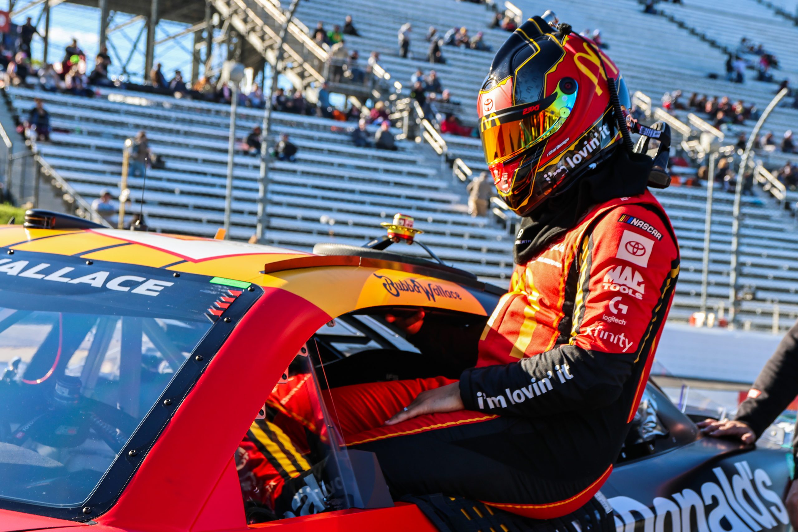Bubba Wallace's Martinsville Mishap: Losing Second On The Final Restart Bubba Wallace's Martinsville Mishap: Losing Second On The Final Restart