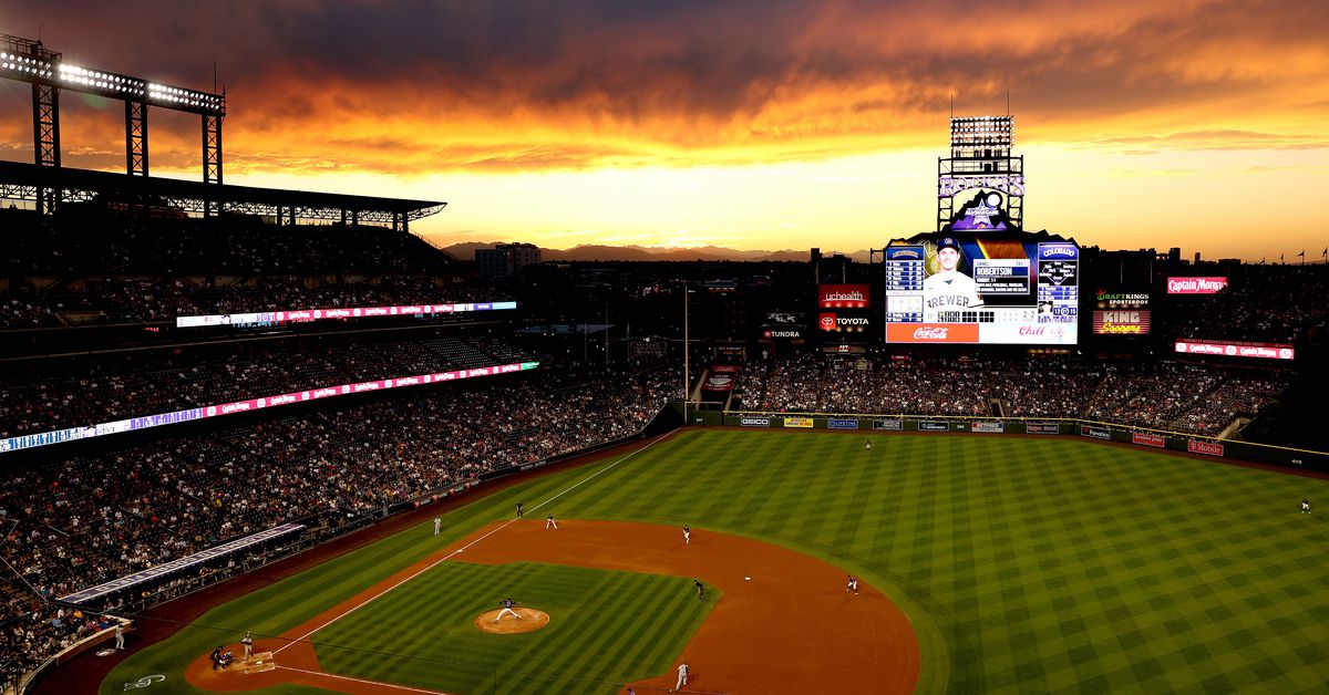 D-backs' Walk-Off Win: 5-Run Ninth Inning Sinks Brewers D-backs' Walk-Off Win: 5-Run Ninth Inning Sinks Brewers
