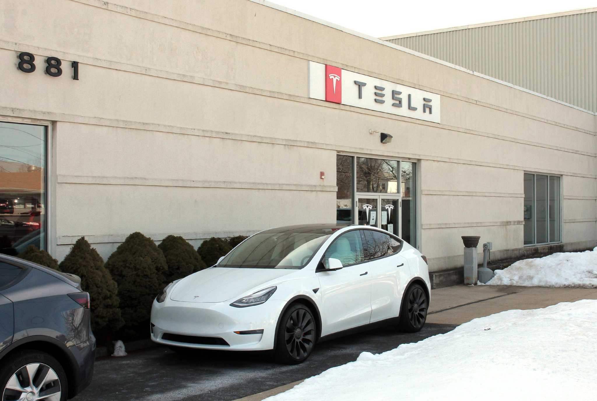 Dealerships Push Back Against Mandatory Electric Vehicle Quotas Dealerships Push Back Against Mandatory Electric Vehicle Quotas