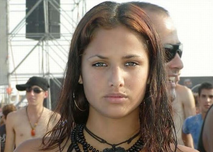 From Tourist Hotspot To Tragedy: A Swimmer's Fate And The Sharks Of An Israeli Beach From Tourist Hotspot To Tragedy: A Swimmer's Fate And The Sharks Of An Israeli Beach