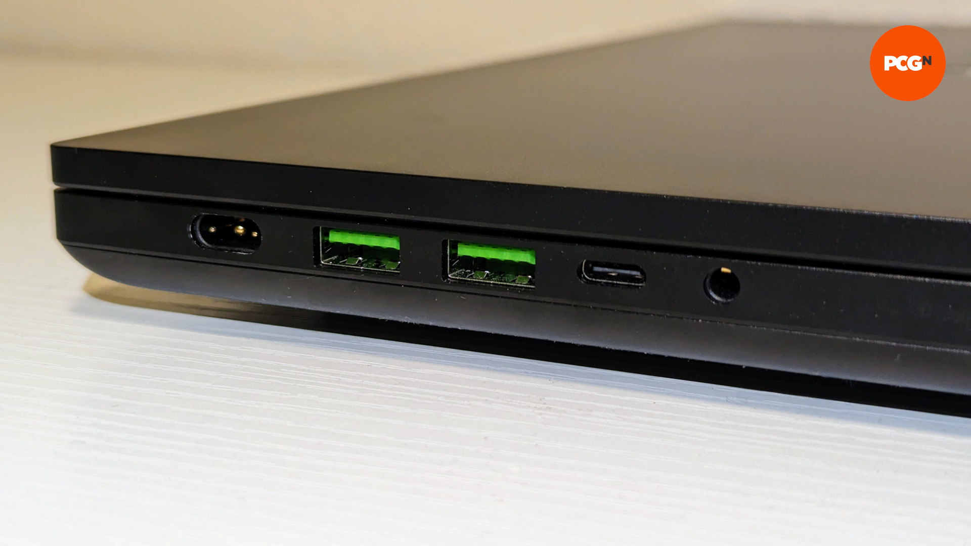 Razer Blade 16 (2025) Deep Dive: Ultra Performance, Portability, And Price Razer Blade 16 (2025) Deep Dive: Ultra Performance, Portability, And Price