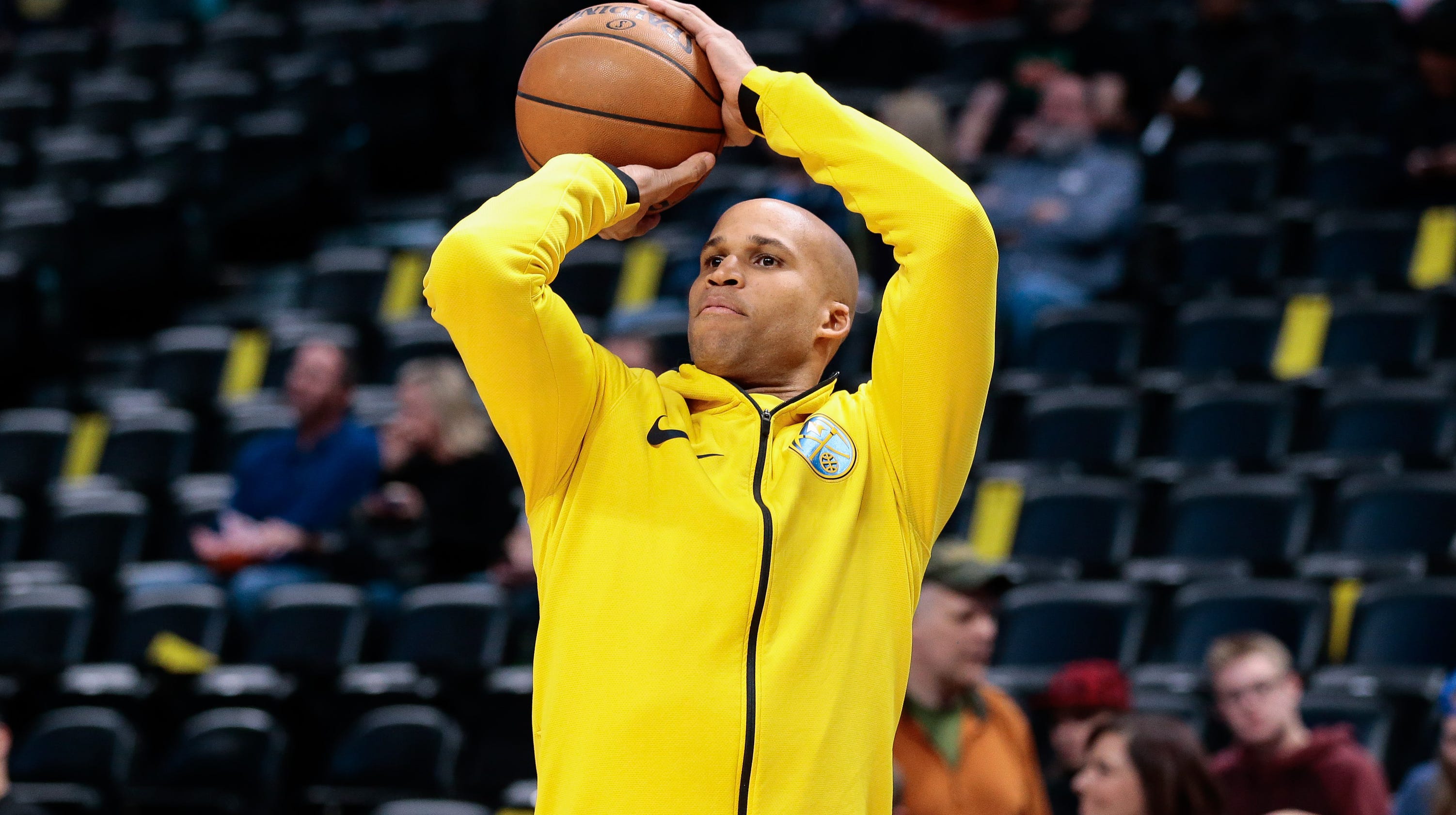 Richard Jefferson Takes Another Shot At Shaquille O'Neal Richard Jefferson Takes Another Shot At Shaquille O'Neal