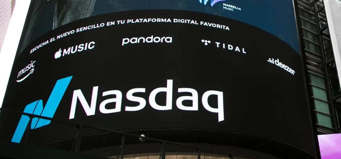 Tesla's Rise Lifts US Stocks: Tech Giants Power Market Growth