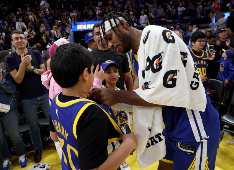 Warriors Beat Blazers: Hield And Payton Shine Off The Bench Warriors Beat Blazers: Hield And Payton Shine Off The Bench